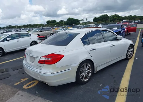 2012 Hyundai Genesis 3.8 z USA, uszkodzony, nr VIN KMHGC4DD9CU189721